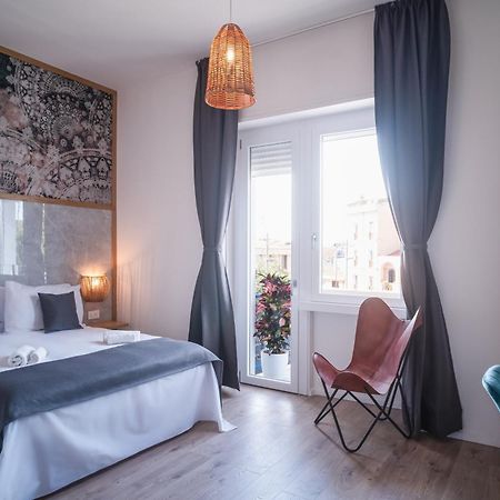 New Elegance Suites Guesthouse Oristano Extérieur photo