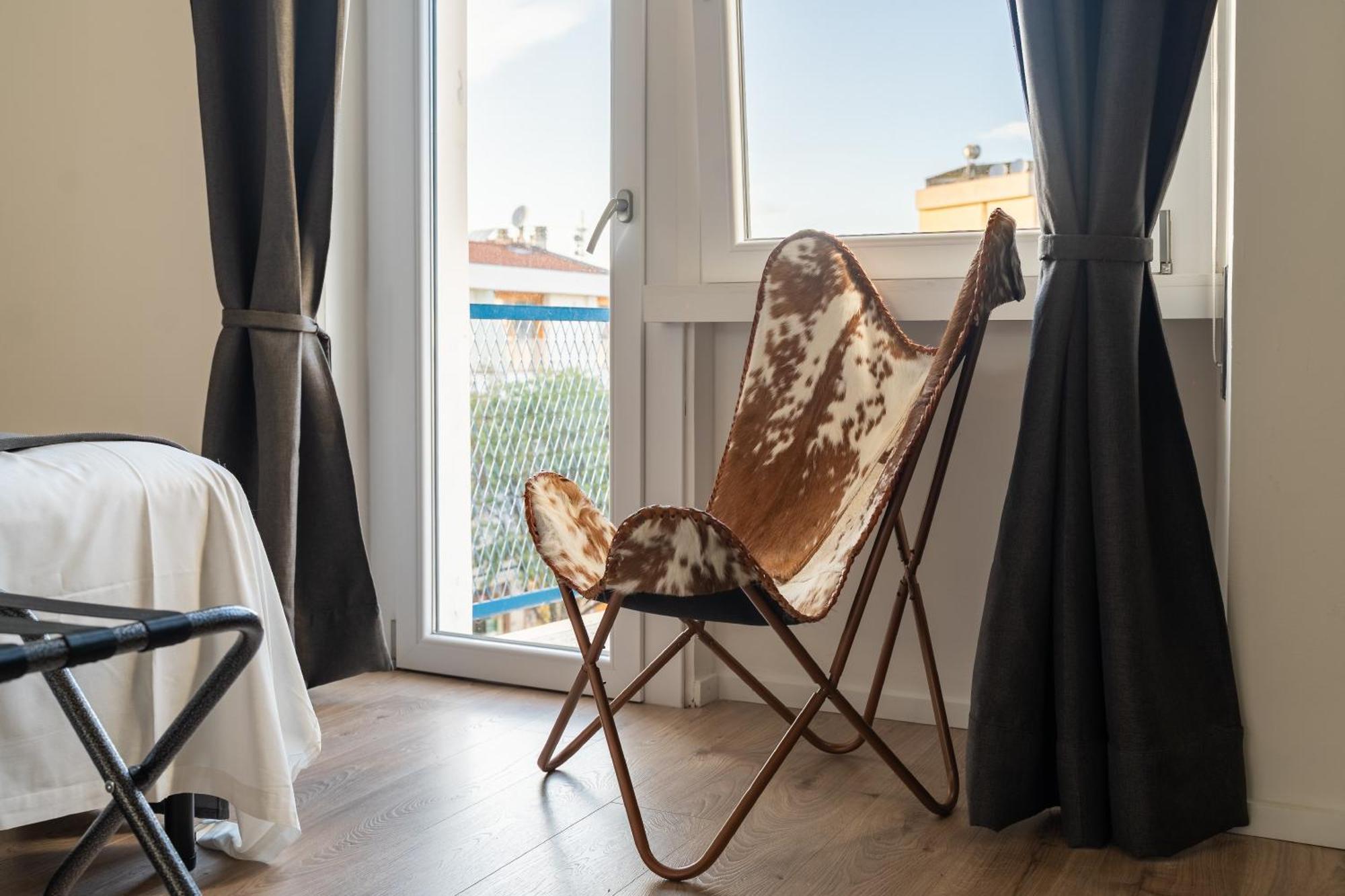 New Elegance Suites Guesthouse Oristano Extérieur photo